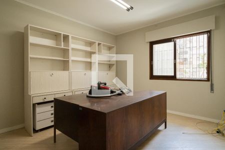 Casa para alugar com 239m², 3 quartos e 4 vagas Casa para alugar com 239m², 3 quartos e 4 vagasQuarto 2