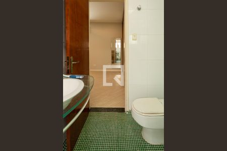 Casa para alugar com 239m², 3 quartos e 4 vagas Casa para alugar com 239m², 3 quartos e 4 vagasBanheiro - Suíte