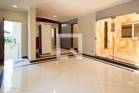 Sala de casa para alugar com 3 quartos, 239m² em Nova Petrópolis, São Bernardo do Campo