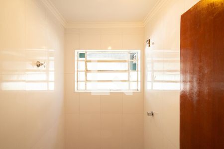 Casa para alugar com 239m², 3 quartos e 4 vagas Casa para alugar com 239m², 3 quartos e 4 vagasBanheiro de Serviço - Garagem