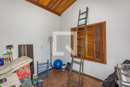 Casa à venda com 252m², 5 quartos e 2 vagas Casa à venda com 252m², 5 quartos e 2 vagasQuarto 5