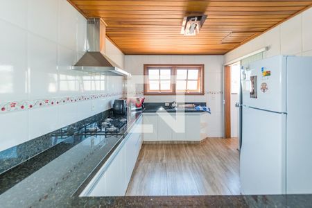 Casa à venda com 252m², 5 quartos e 2 vagas Casa à venda com 252m², 5 quartos e 2 vagasCozinha 2