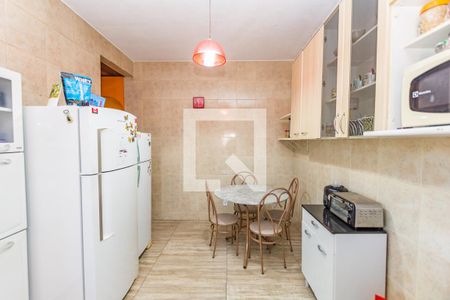 Casa à venda com 252m², 5 quartos e 2 vagas Casa à venda com 252m², 5 quartos e 2 vagasCopa