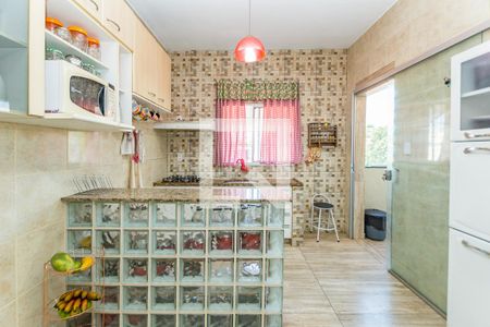 Casa à venda com 252m², 5 quartos e 2 vagas Casa à venda com 252m², 5 quartos e 2 vagasCozinha 1