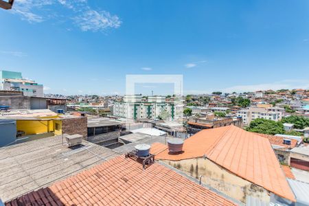 Casa à venda com 252m², 5 quartos e 2 vagas Casa à venda com 252m², 5 quartos e 2 vagasÁrea de Serviço 2