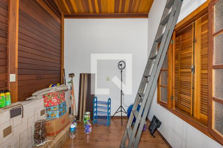 Casa à venda com 252m², 5 quartos e 2 vagas Casa à venda com 252m², 5 quartos e 2 vagasQuarto 5