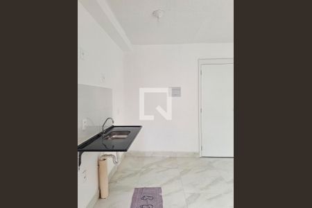 Cozinha de apartamento para alugar com 2 quartos, 38m² em Loteamento City Jaragua, São Paulo