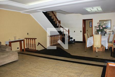 Sala de casa para alugar com 4 quartos, 380m² em Jardim Munhoz, Guarulhos