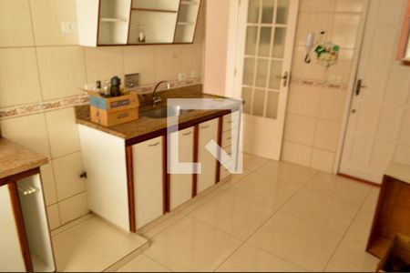 Apartamento à venda com 102m², 3 quartos e 1 vagaCozinha
