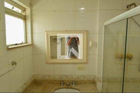 Apartamento à venda com 102m², 3 quartos e 1 vagaBanheiro da Suíte