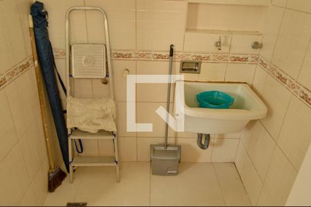 Apartamento à venda com 102m², 3 quartos e 1 vagaÁrea de Serviço