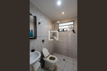 Casa para alugar com 275m², 3 quartos e 5 vagas Casa para alugar com 275m², 3 quartos e 5 vagasBanheiro