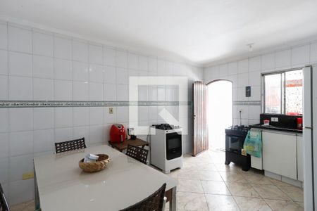 Casa para alugar com 275m², 3 quartos e 5 vagas Casa para alugar com 275m², 3 quartos e 5 vagasCozinha