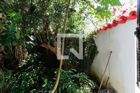 Casa para alugar com 275m², 3 quartos e 5 vagas Casa para alugar com 275m², 3 quartos e 5 vagasVista