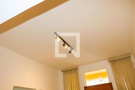 Sala de casa de condomínio para alugar com 2 quartos, 90m² em Méier, Rio de Janeiro