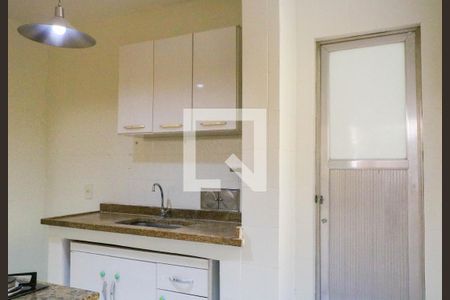 Casa de condomínio para alugar com 90m², 2 quartos e 1 vagaCozinha