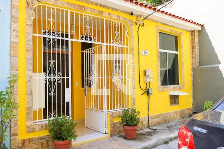 Casa de condomínio para alugar com 90m², 2 quartos e 1 vagaFachada