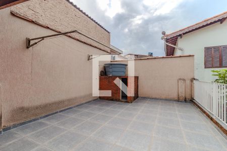 Casa para alugar com 300m², 3 quartos e 3 vagasQuintal