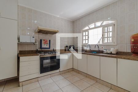 Casa para alugar com 300m², 3 quartos e 3 vagasCozinha