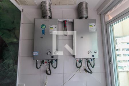 Apartamento para alugar com 140m², 2 quartos e 2 vagas Apartamento para alugar com 140m², 2 quartos e 2 vagasCozinha e Área de Serviço