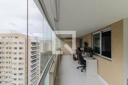 Apartamento para alugar com 140m², 2 quartos e 2 vagas Apartamento para alugar com 140m², 2 quartos e 2 vagasVaranda