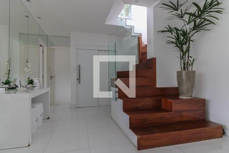 Apartamento para alugar com 140m², 2 quartos e 2 vagas Apartamento para alugar com 140m², 2 quartos e 2 vagasSala