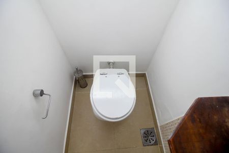 Lavabo de apartamento para alugar com 2 quartos, 72m² em Humaitá, Rio de Janeiro