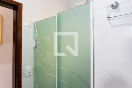 Casa à venda com 127m², 3 quartos e 5 vagas Casa à venda com 127m², 3 quartos e 5 vagasBanheiro da Suíte