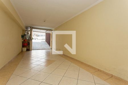 Casa à venda com 127m², 3 quartos e 5 vagas Casa à venda com 127m², 3 quartos e 5 vagasGaragem