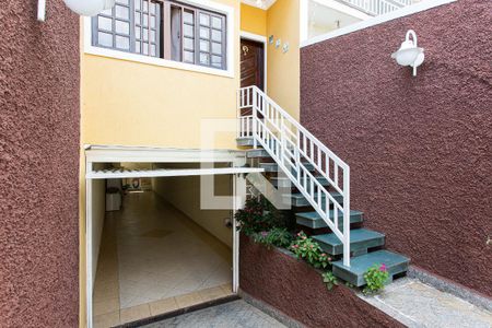 Casa à venda com 127m², 3 quartos e 5 vagas Casa à venda com 127m², 3 quartos e 5 vagasGaragem