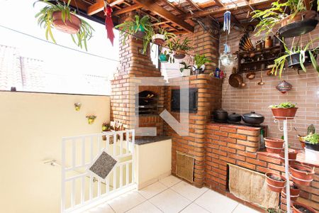 Casa à venda com 127m², 3 quartos e 5 vagas Casa à venda com 127m², 3 quartos e 5 vagasEspaço Gourmet