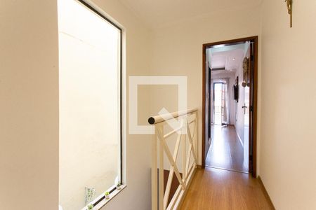 Casa à venda com 127m², 3 quartos e 5 vagas Casa à venda com 127m², 3 quartos e 5 vagasCorredor