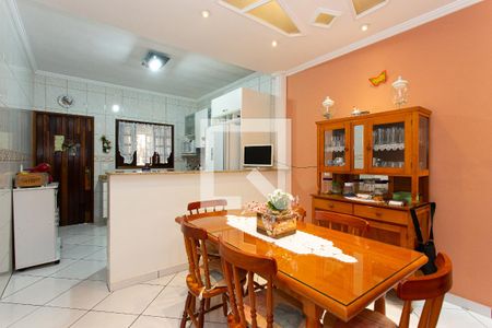 Casa à venda com 127m², 3 quartos e 5 vagas Casa à venda com 127m², 3 quartos e 5 vagasSala de Jantar