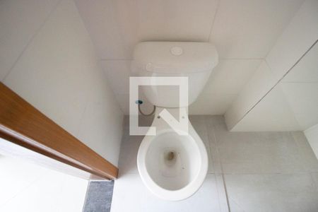 Banheiro de apartamento para alugar com 1 quarto, 27m² em Cidade Líder, São Paulo