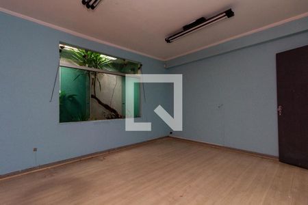 Casa para alugar com 199m², 2 quartos e 10 vagas Casa para alugar com 199m², 2 quartos e 10 vagasQuarto 2