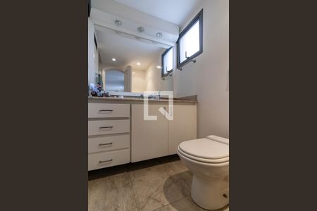 Apartamento à venda com 380m², 3 quartos e 5 vagasSuíte 2 - Banheiro 2