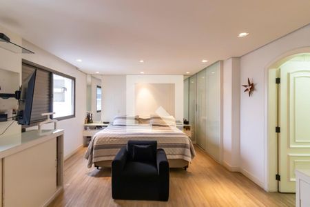 Apartamento à venda com 380m², 3 quartos e 5 vagasSuíte 2