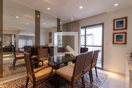 Apartamento à venda com 380m², 3 quartos e 5 vagasSala