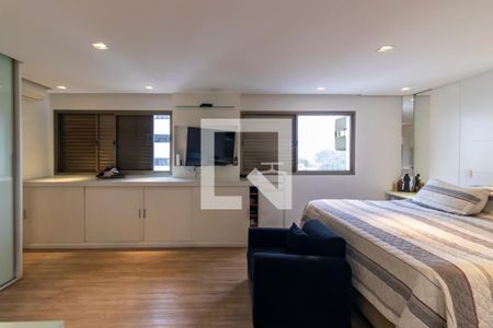 Apartamento à venda com 380m², 3 quartos e 5 vagasSuíte 2