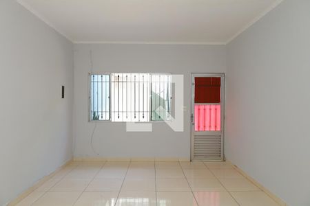 Sala de casa para alugar com 2 quartos, 150m² em Vila Nova Curuçá, São Paulo