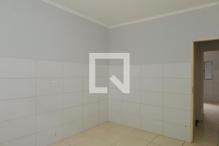 Quarto 1 de casa para alugar com 2 quartos, 150m² em Vila Nova Curuçá, São Paulo