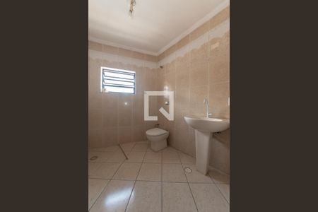 Banheiro Social de apartamento para alugar com 2 quartos, 60m² em Vila Brasilina, São Paulo