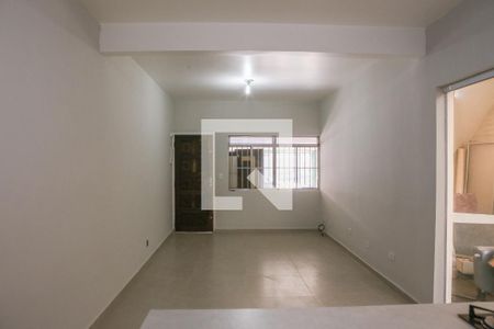Casa para alugar com 110m², 2 quartos e 1 vagaSala e Cozinha
