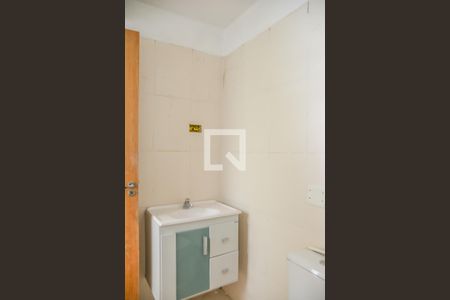 Casa à venda com 214m², 5 quartos e 2 vagasBanheiro 3