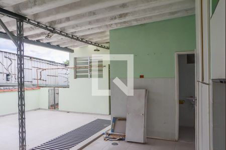 Casa à venda com 214m², 5 quartos e 2 vagasÁrea de Serviço