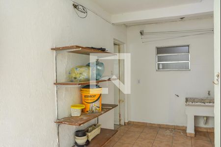 Casa à venda com 214m², 5 quartos e 2 vagasÁrea de Serviço