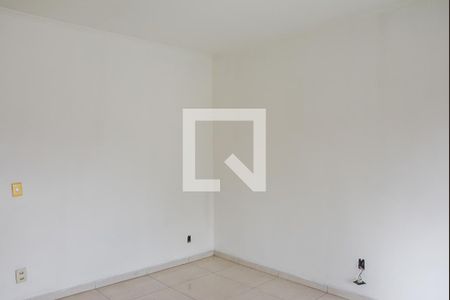 Casa à venda com 214m², 5 quartos e 2 vagasQuarto 5