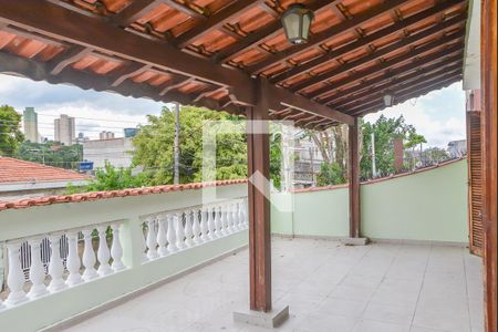 Casa à venda com 214m², 5 quartos e 2 vagasSacada