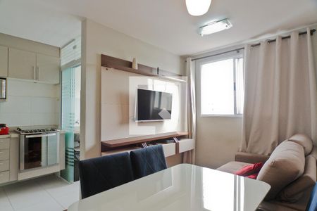 Apartamento à venda com 45m², 2 quartos e sem vaga Apartamento à venda com 45m², 2 quartos e sem vagaSala