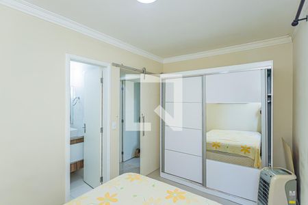 Suite de apartamento para alugar com 3 quartos, 61m² em Parque Maria Domitila, São Paulo